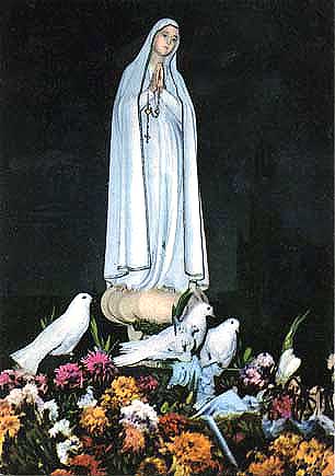 Our Lady of the Rosary of Fatima, pray for us!